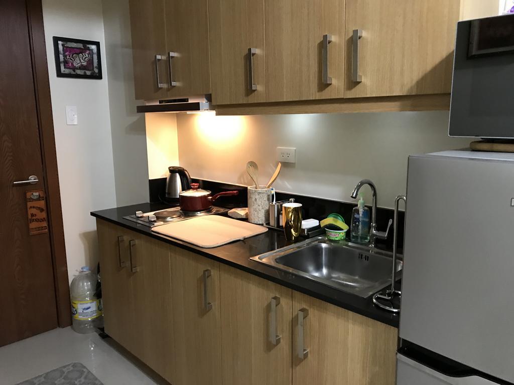 Best Q Condo W/ Great View Manila Ngoại thất bức ảnh